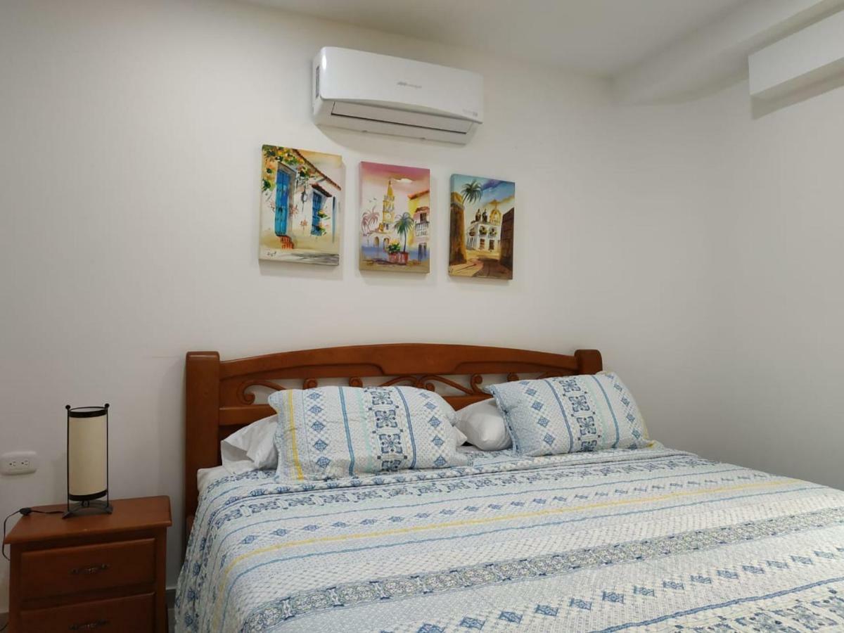 Apartamentos Decor Cartagena Luaran gambar