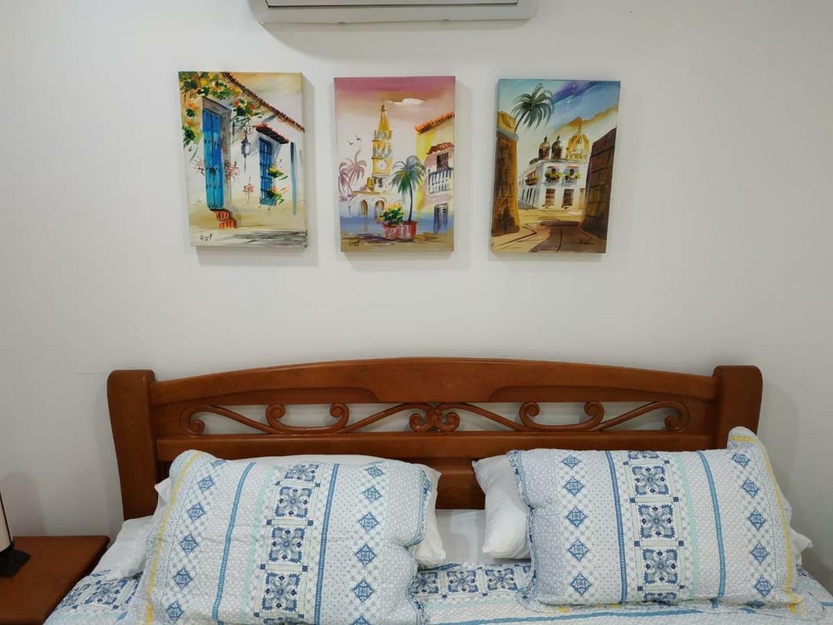 Apartamentos Decor Cartagena Luaran gambar