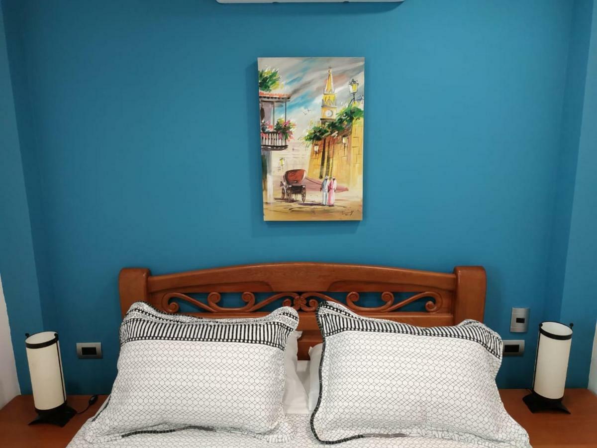 Apartamentos Decor Cartagena Luaran gambar